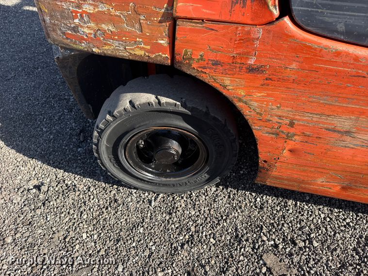 image for item EG8884 Toyota 7FGU25 forklift