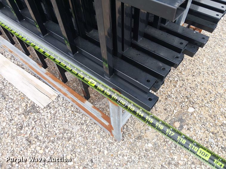 image for item EH4083 (22) Valley Pioneer F10 fence panels