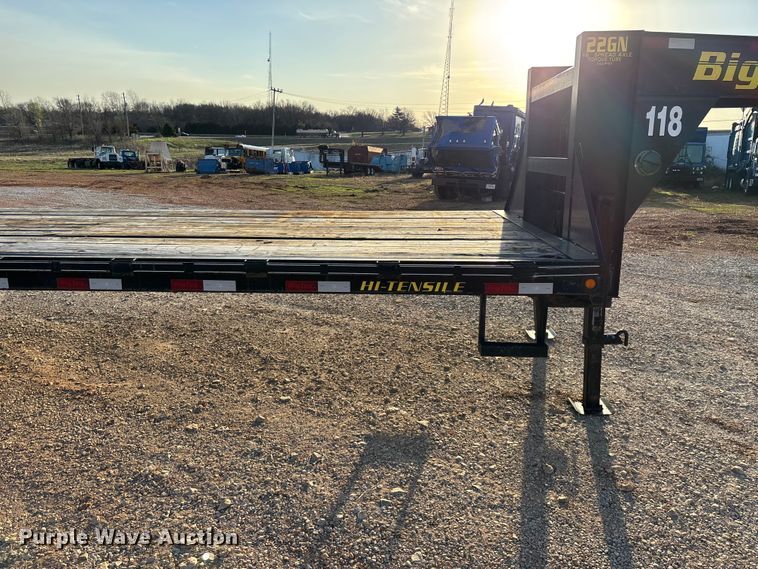 image for item EO4048 2013 Big Tex 22GN flatbed trailer