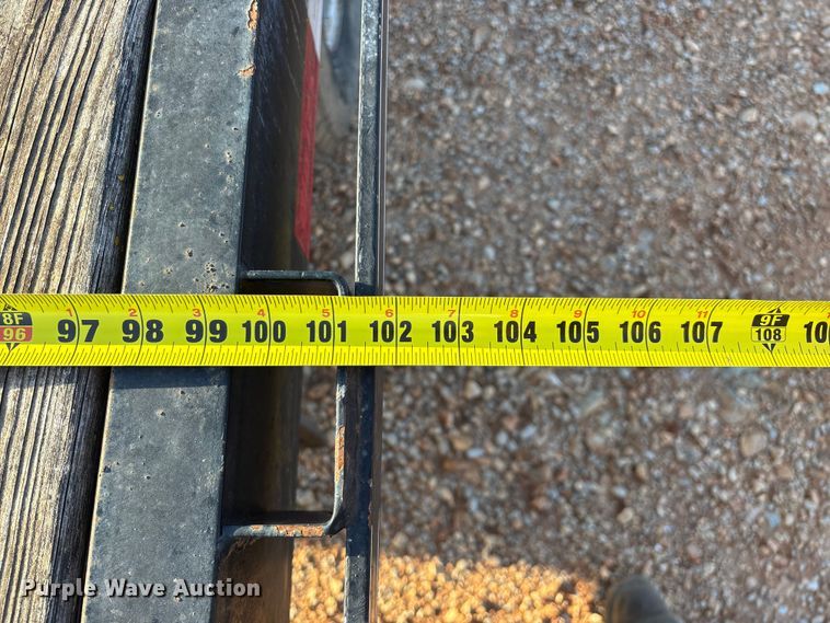 image for item EO4048 2013 Big Tex 22GN flatbed trailer