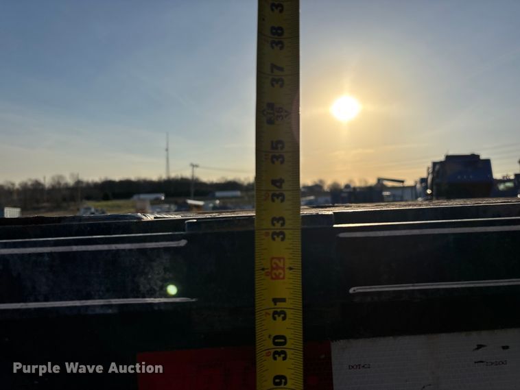 image for item EO4048 2013 Big Tex 22GN flatbed trailer