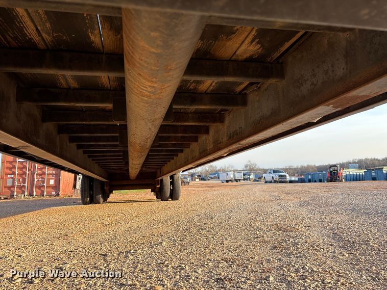 image for item EO4048 2013 Big Tex 22GN flatbed trailer