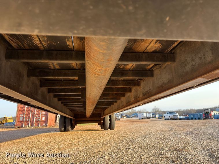 image for item EO4048 2013 Big Tex 22GN flatbed trailer