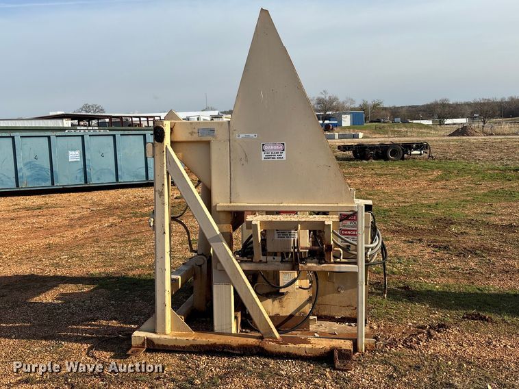image for item EO4050 2001 J.V. Manufacturing, Inc. Cram-A-Lot QTT00140 cart tipper