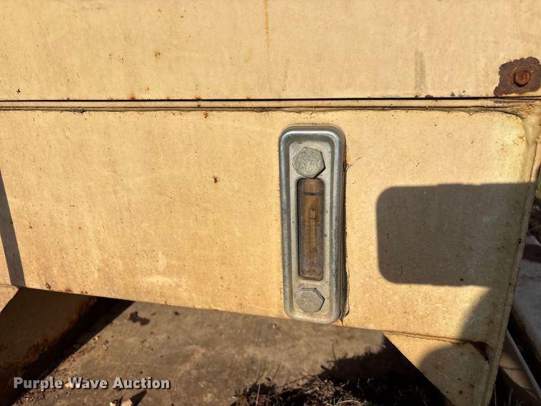 image for item EO4050 2001 J.V. Manufacturing, Inc. Cram-A-Lot QTT00140 cart tipper