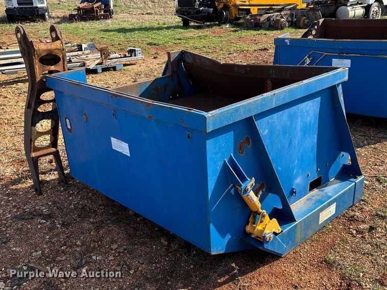 image for item EO4053 Bayne Thinline front end load carry can