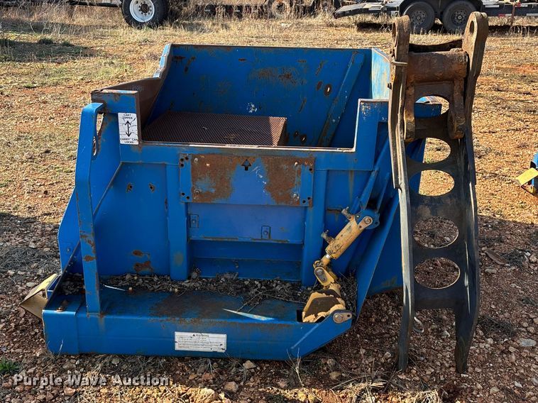 image for item EO4053 Bayne Thinline front end load carry can