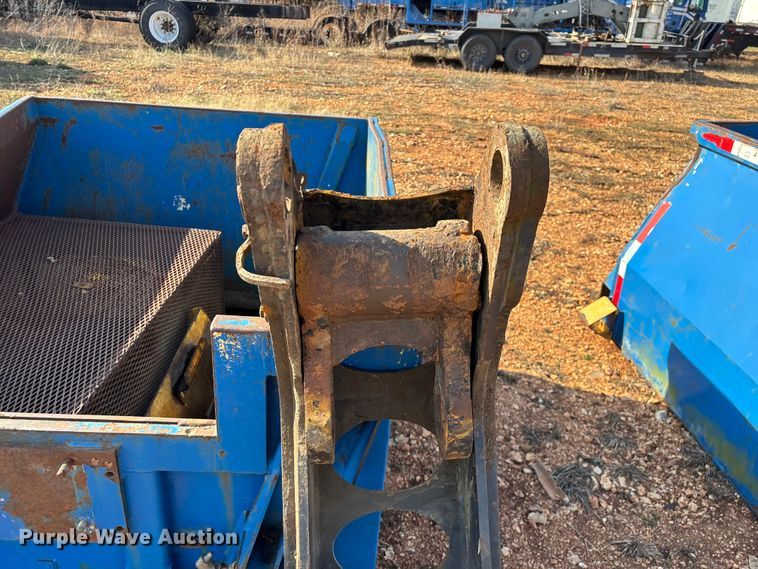 image for item EO4053 Bayne Thinline front end load carry can