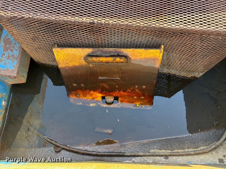 image for item EO4053 Bayne Thinline front end load carry can