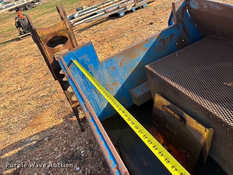 image for item EO4053 Bayne Thinline front end load carry can