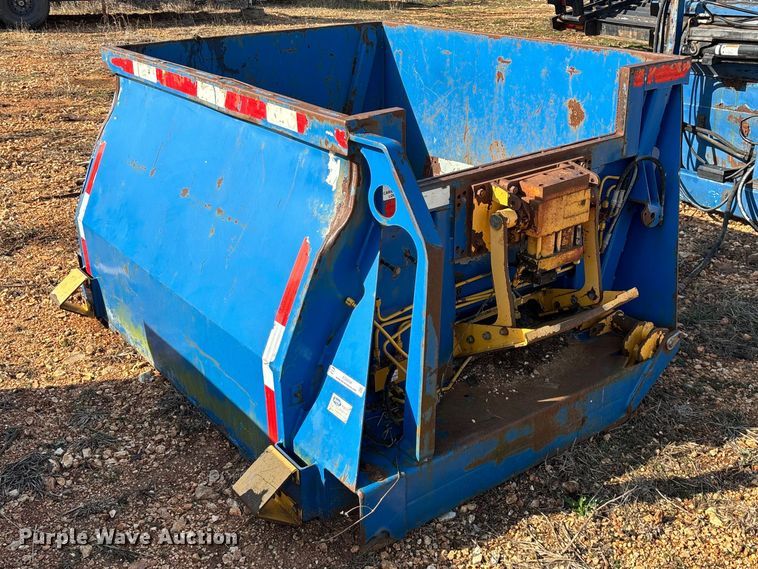 image for item EO4054 Bayne Thinline front end load carry can