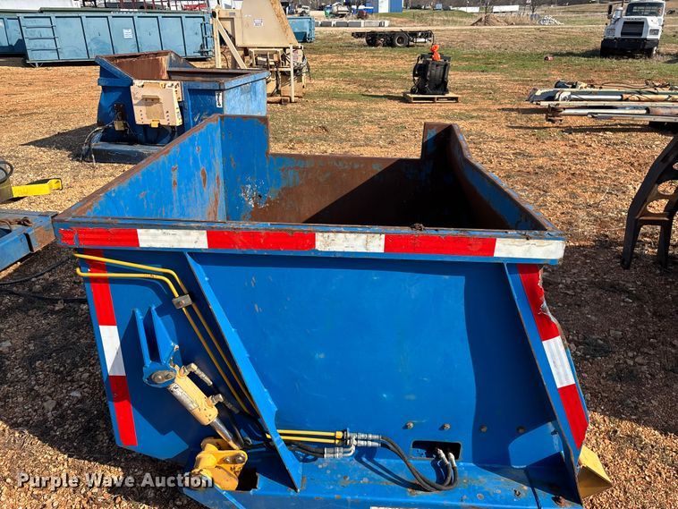 image for item EO4054 Bayne Thinline front end load carry can