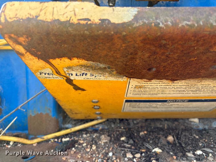 image for item EO4054 Bayne Thinline front end load carry can