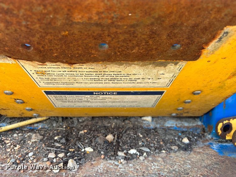 image for item EO4054 Bayne Thinline front end load carry can