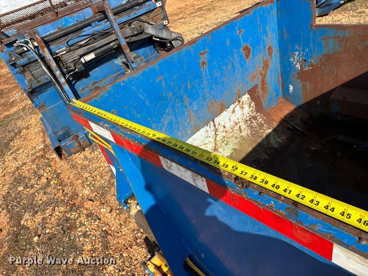 image for item EO4054 Bayne Thinline front end load carry can