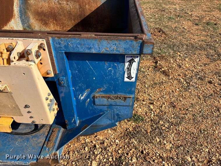 image for item EO4055 Bayne Thinline front end load carry can