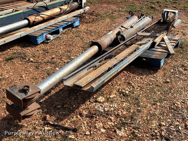 image for item EO4057 (2) refuse truck reaver cylinders