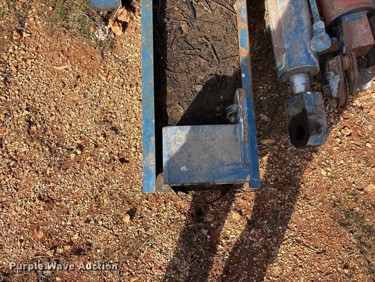 image for item EO4057 (2) refuse truck reaver cylinders