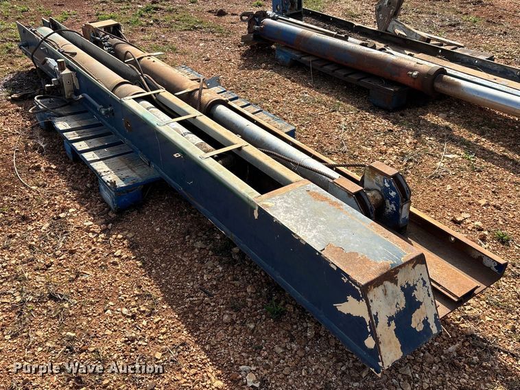 image for item EO4058 (2) refuse truck reaver cylinders