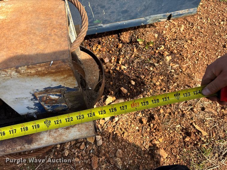 image for item EO4058 (2) refuse truck reaver cylinders