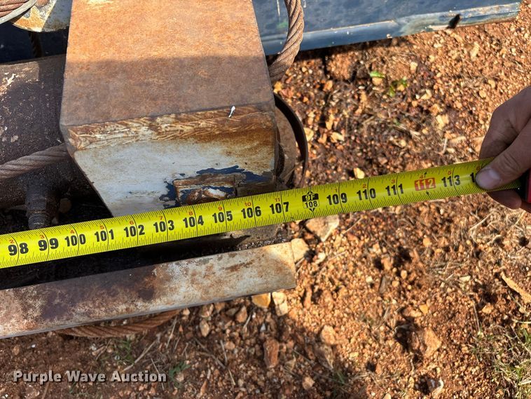 image for item EO4058 (2) refuse truck reaver cylinders