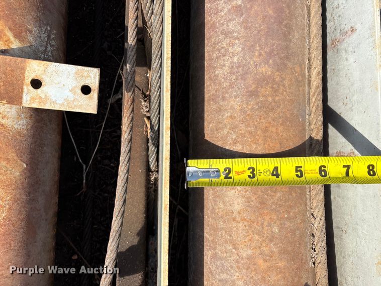 image for item EO4058 (2) refuse truck reaver cylinders