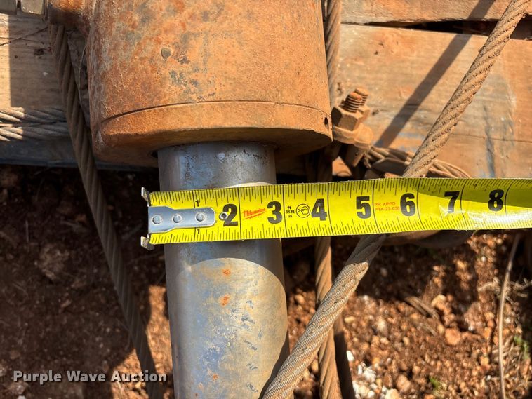 image for item EO4059 (3) refuse truck reaver cylinders