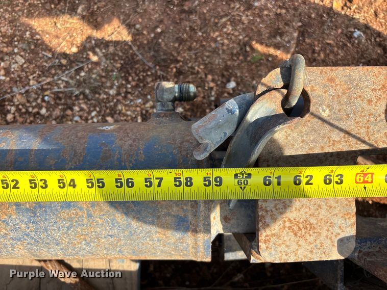 image for item EO4059 (3) refuse truck reaver cylinders