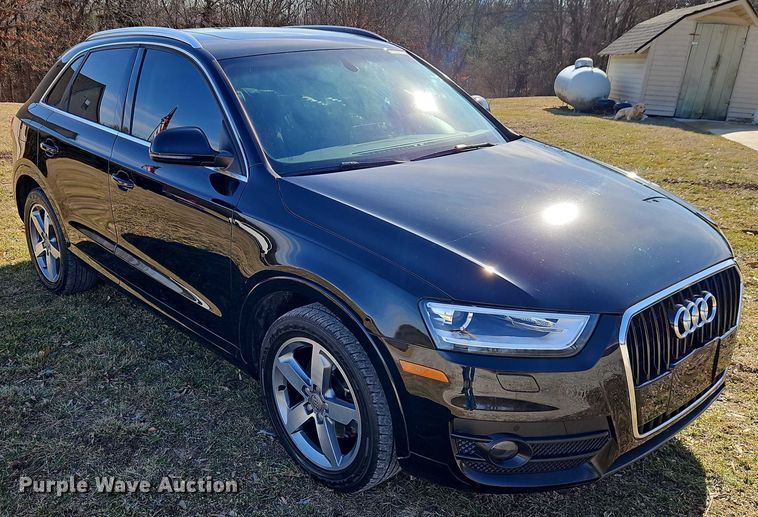 image for item EO4991 2015 Audi Q3 SUV