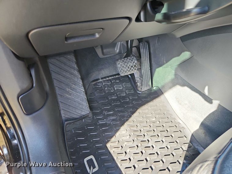 image for item EO4991 2015 Audi Q3 SUV