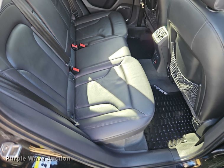 image for item EO4991 2015 Audi Q3 SUV