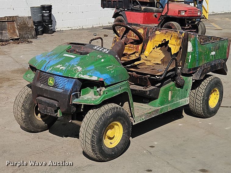 image for item EO7132 2014 John Deere Gator CX utility vehicle