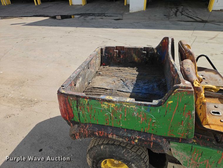 image for item EO7132 2014 John Deere Gator CX utility vehicle