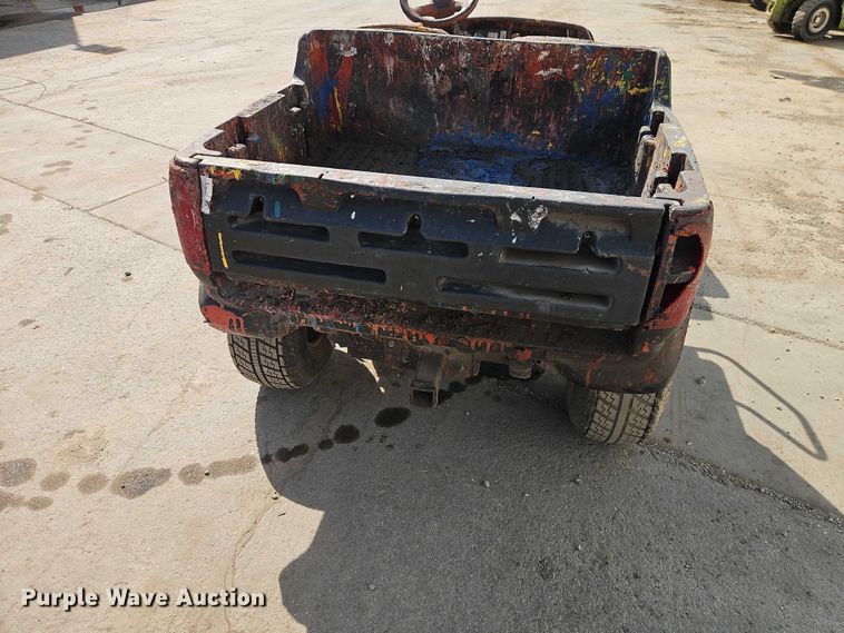 image for item EO7132 2014 John Deere Gator CX utility vehicle