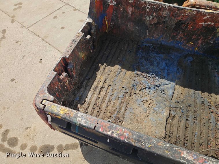 image for item EO7132 2014 John Deere Gator CX utility vehicle