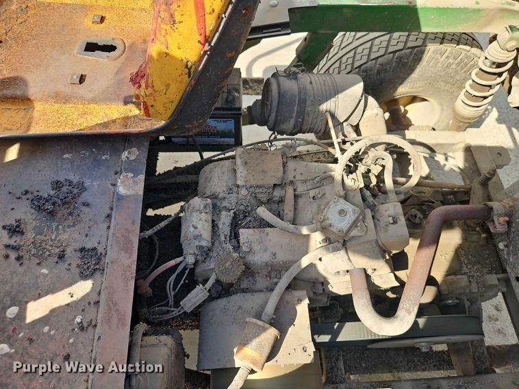 image for item EO7132 2014 John Deere Gator CX utility vehicle