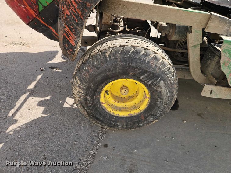 image for item EO7132 2014 John Deere Gator CX utility vehicle