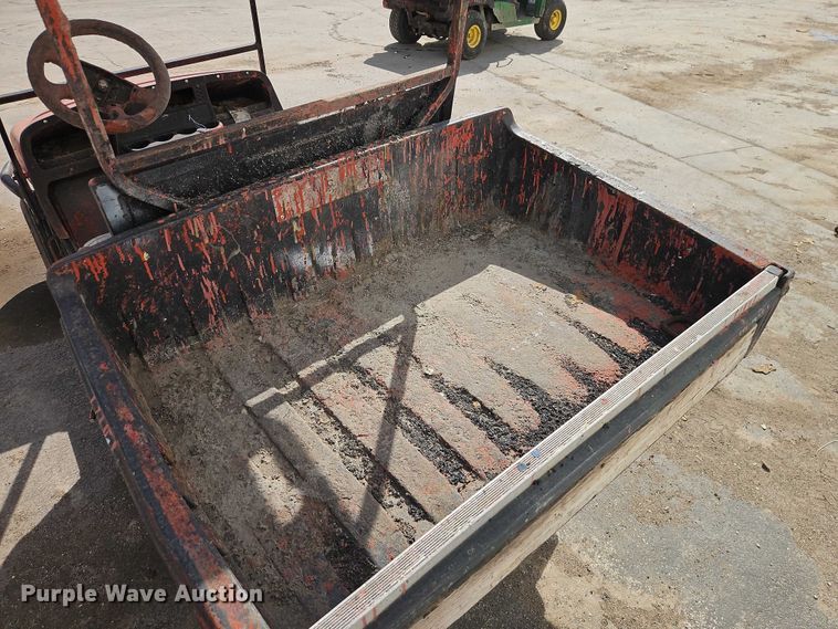 image for item EO7133 EZ-Go golf cart