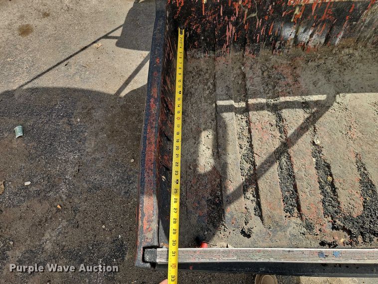 image for item EO7133 EZ-Go golf cart