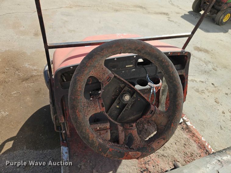 image for item EO7133 EZ-Go golf cart