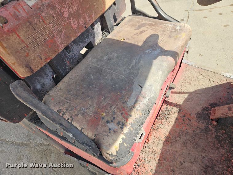 image for item EO7133 EZ-Go golf cart