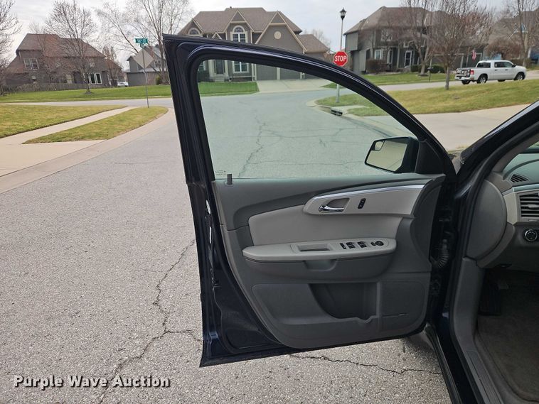 image for item EO7139 2011 Chevrolet Traverse SUV