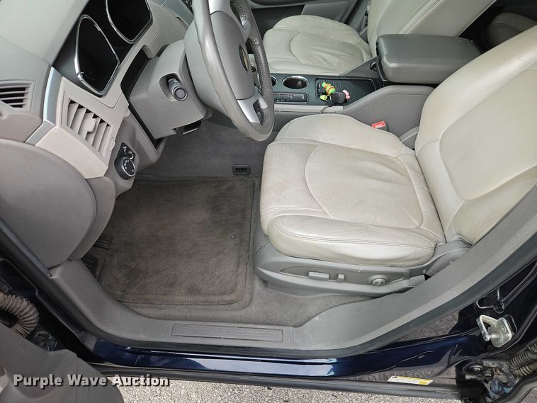 image for item EO7139 2011 Chevrolet Traverse SUV
