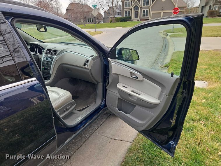 image for item EO7139 2011 Chevrolet Traverse SUV