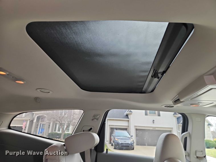 image for item EO7139 2011 Chevrolet Traverse SUV