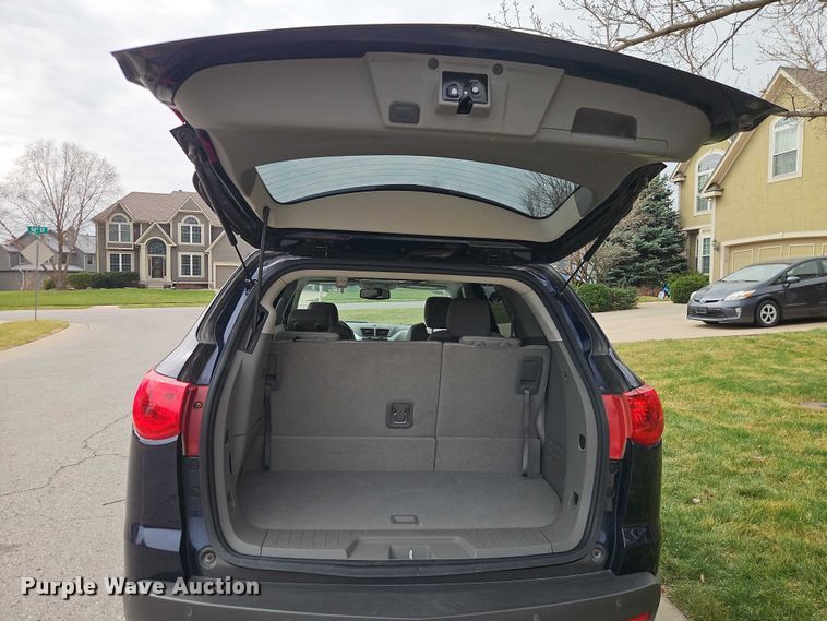 image for item EO7139 2011 Chevrolet Traverse SUV