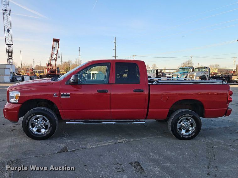 image for item EO7145 2007 Dodge Ram 2500 Ext. Cab pickup truck