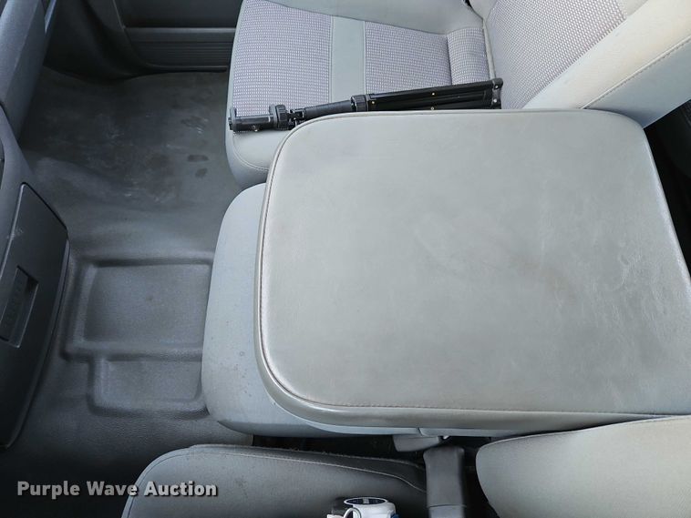 image for item EO7145 2007 Dodge Ram 2500 Ext. Cab pickup truck