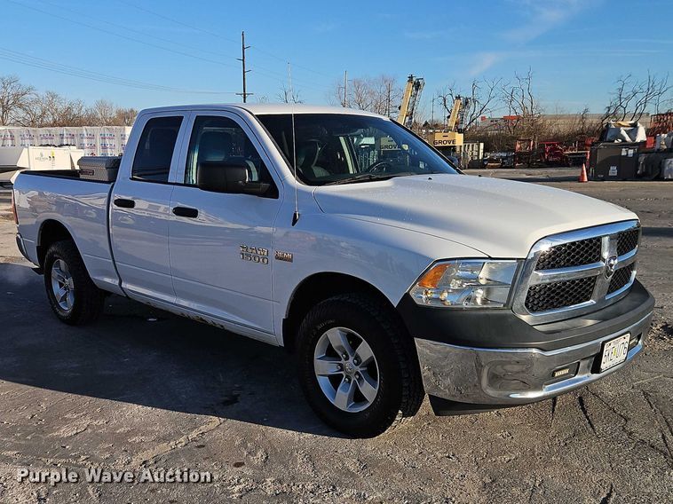 image for item EO7146 2016 RAM 1500 Ext. Cab pickup truck