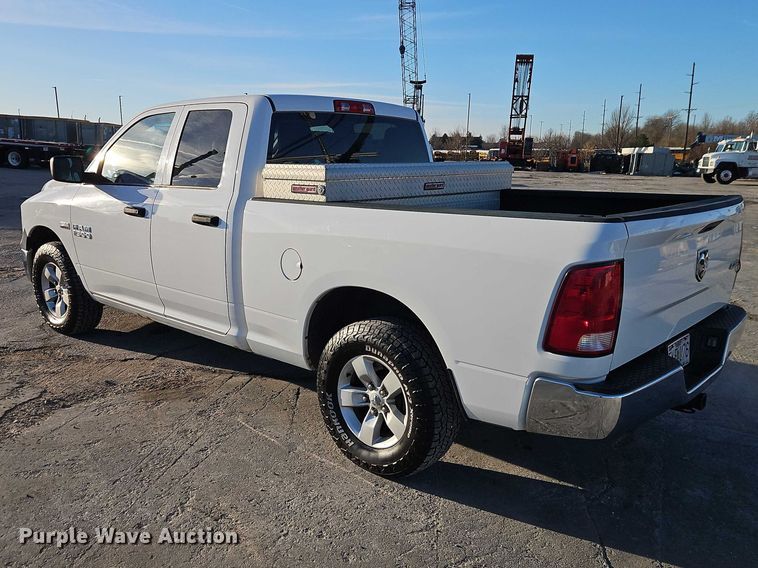 image for item EO7146 2016 RAM 1500 Ext. Cab pickup truck